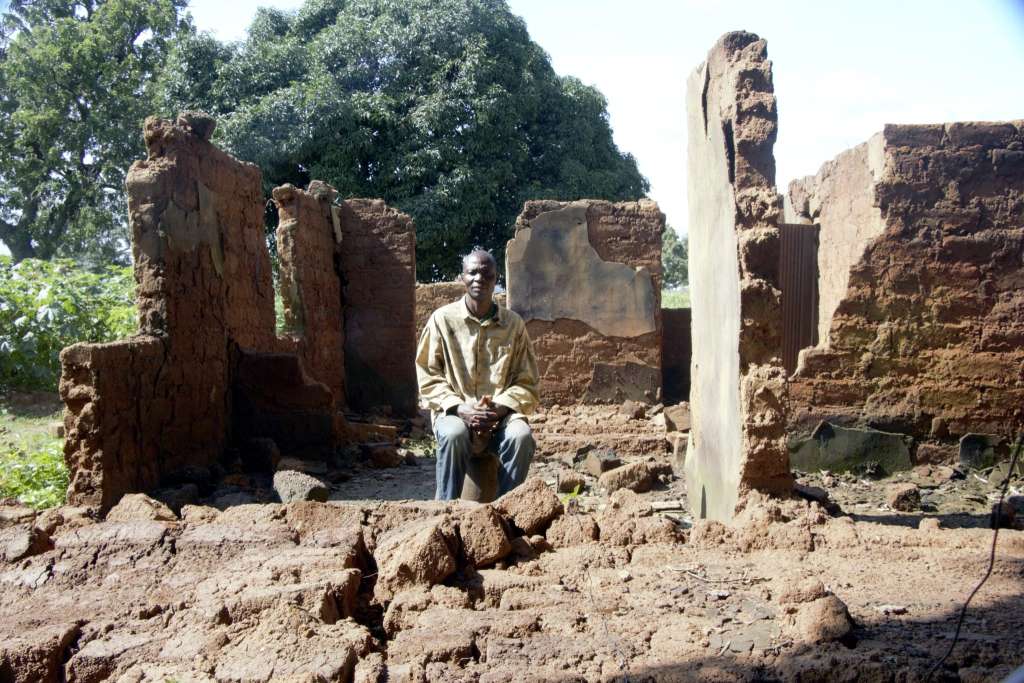 Biserica distrusa in Nigeria